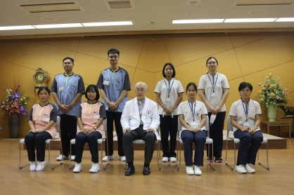 外国人労働者を８名受け入れました