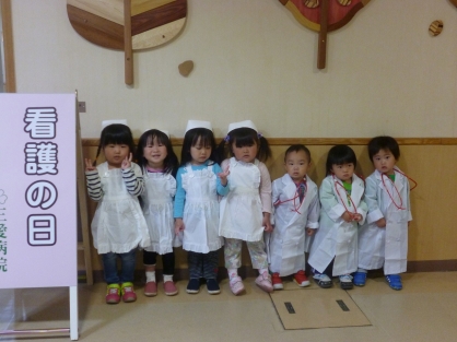 「看護の日」のイベントを5月12日（院内）、13日（アーニス）で開催しました。