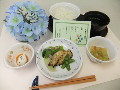栄養課　「初夏の彩り御膳」　特別メニューを提供いたしました
