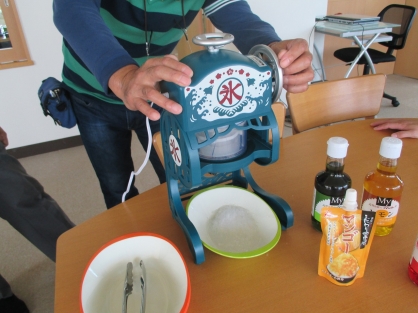 サロンでかき氷を作りました！