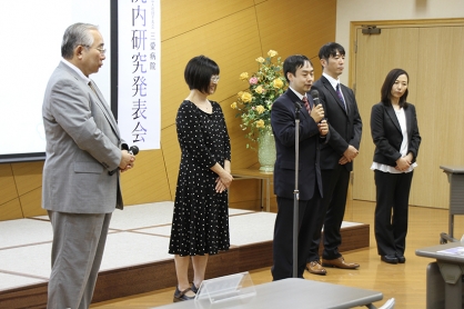 第8回院内研究発表会を開催