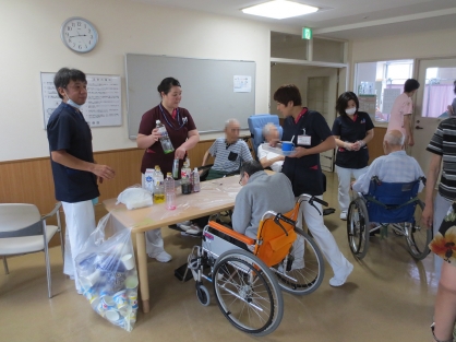 【精神OT】 南館4階病棟でかき氷レクを開催