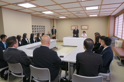 ベトナムから留学生がグリーンコート三愛へ表敬訪問しました